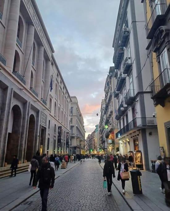 Modern Hospitality Naples Exclusive Stay Luaran gambar